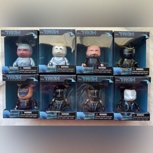 Disney Vinylmation Tron 8 Figures New Sealed Almost Complete Set